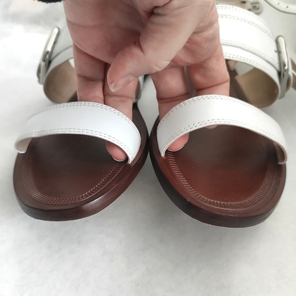 Via Spiga Sedana Sandals White Leather Buckle Size 7.5 - Picture 9 of 12
